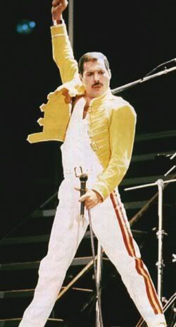 Freddie_Mercury_06_-_Live_At_Wemble.jpg
