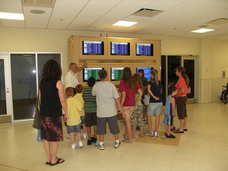 airport Arrivals/Departures