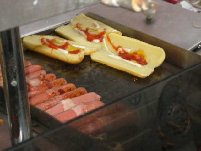 mexicanhotdogwithbacon2.jpg