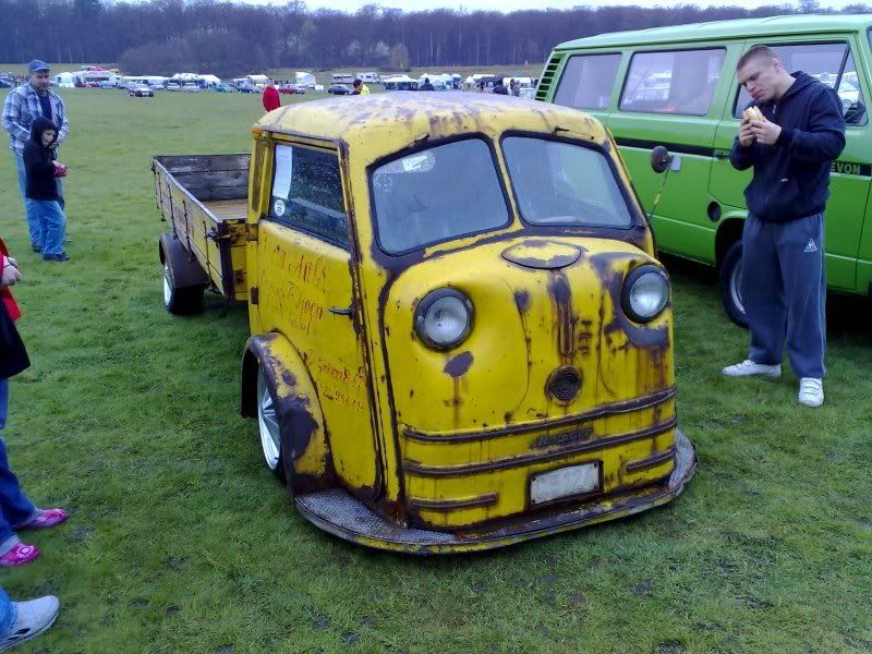 [Image: 10042009430-1.jpg]