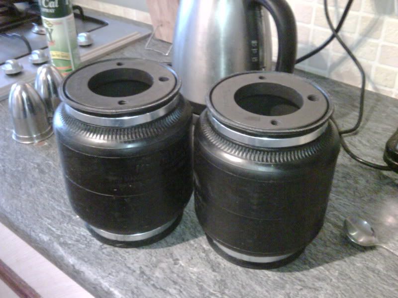 [Image: IMG00011-20100108-1500.jpg]