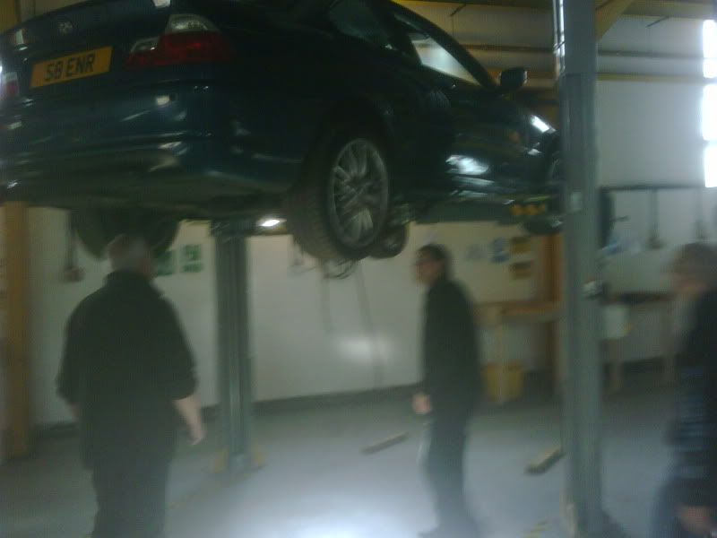 [Image: IMG00047-20091017-1133.jpg]