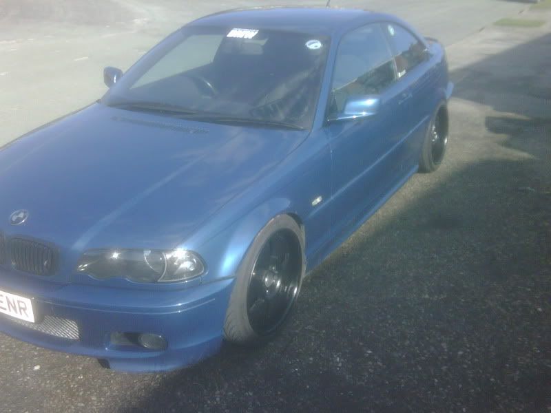 [Image: IMG00133-20100421-1652.jpg]