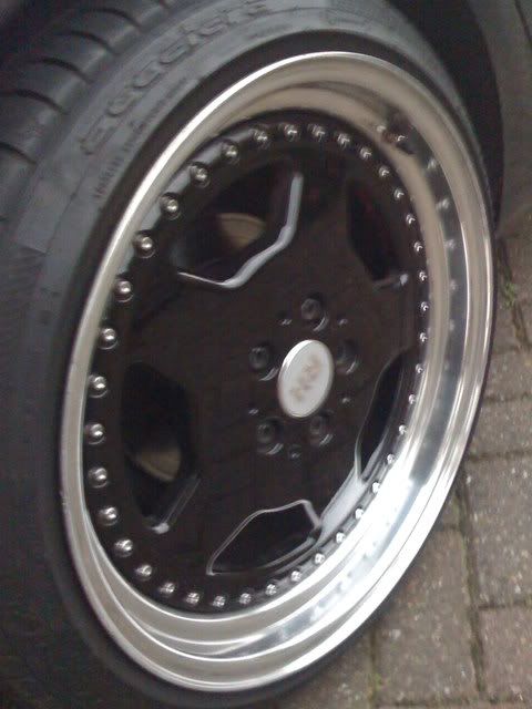 [Image: img0022hh.jpg]