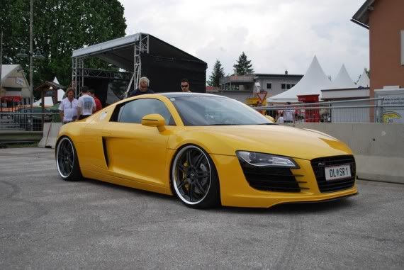 [Image: yel1-570x381.jpg]