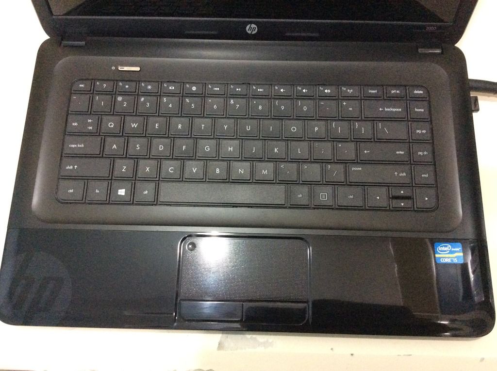 [HCM] Cần bán laptop HP 2000-2302TU Core i5-3230M - 4
