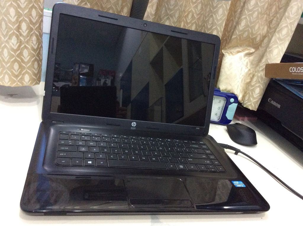 [HCM] Cần bán laptop HP 2000-2302TU Core i5-3230M