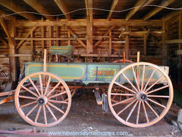 photo HowellLivingHistoryFarm8_zpsb78bb417.jpg