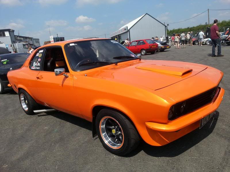 [Image: retro25_zps95cf50bf.jpg]