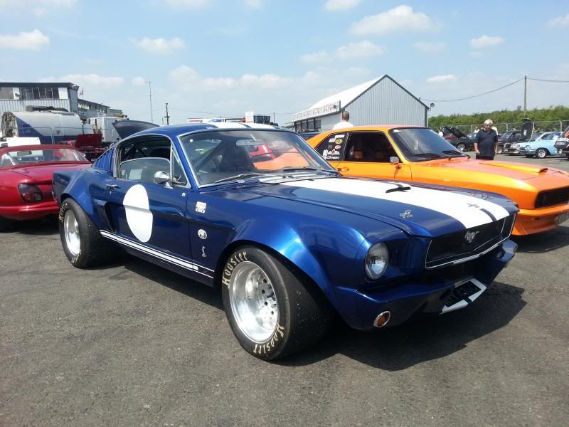 [Image: retro32_zps66edd761.jpg]