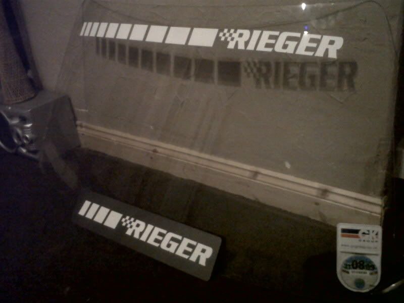 [Image: BIGCABWHITE007.jpg]