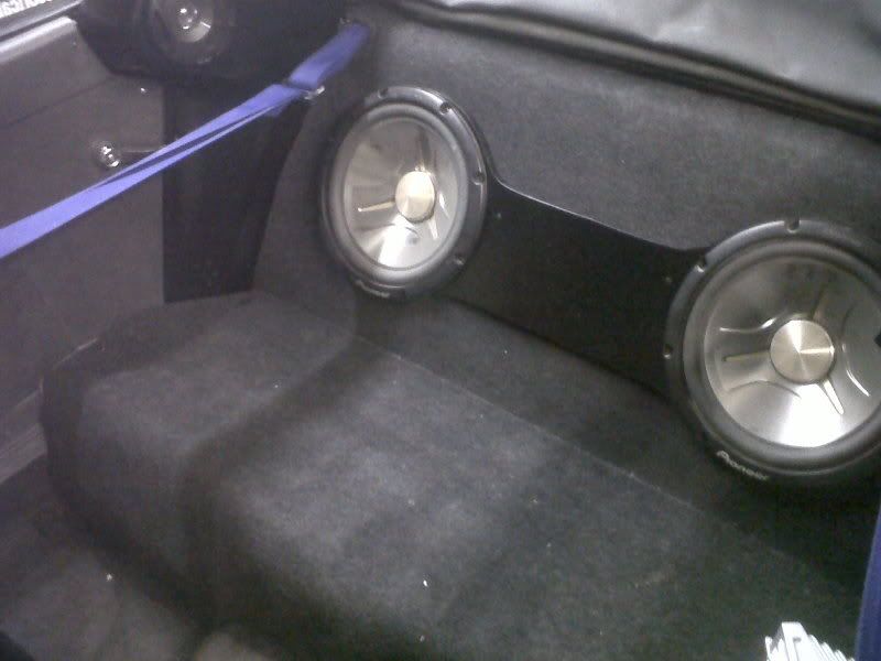 [Image: CABBACKIMG00389-20100518-2136.jpg]