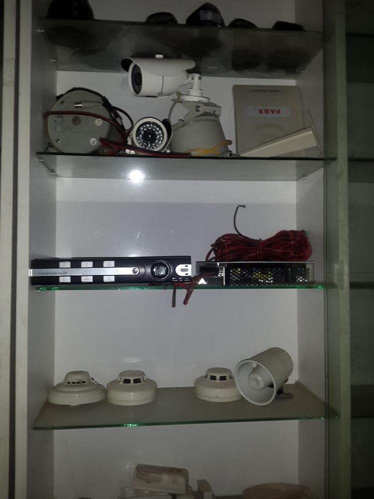 thanh lý dọn kho ,rất nhiều đò.vui vẻ là chính. - 8