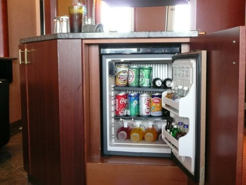 7325minibar.jpg