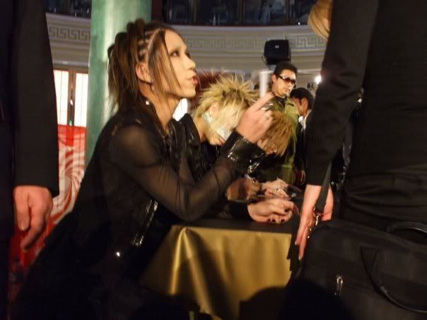 http://i105.photobucket.com/albums/m222/mgclenney/the%20GazettE/Aoi_reita_Uruha.jpg http://i105.photobucket.com/albums/m222/mgclenney/the%20GazettE/Aoi_reita_Uruha.jpg
