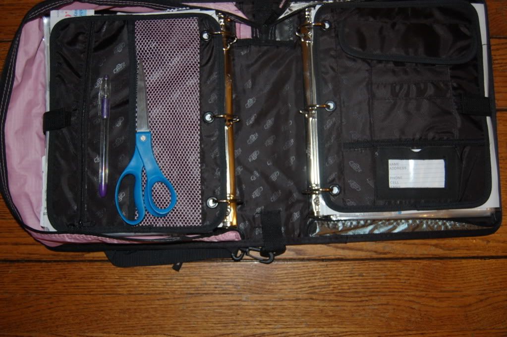 Coupon organizer zipper binder