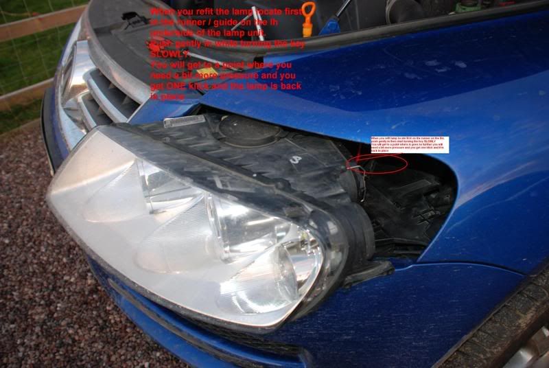 Removing headlight unit + changing bulbs Volkswagen Touareg Forum