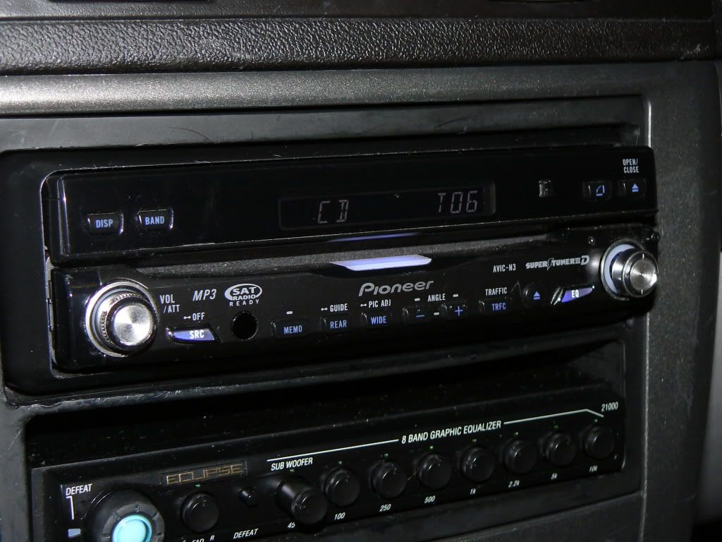 Pioneer Avic N3 DVD Touchscreen, Navi, Vehicle Dynamics Processor