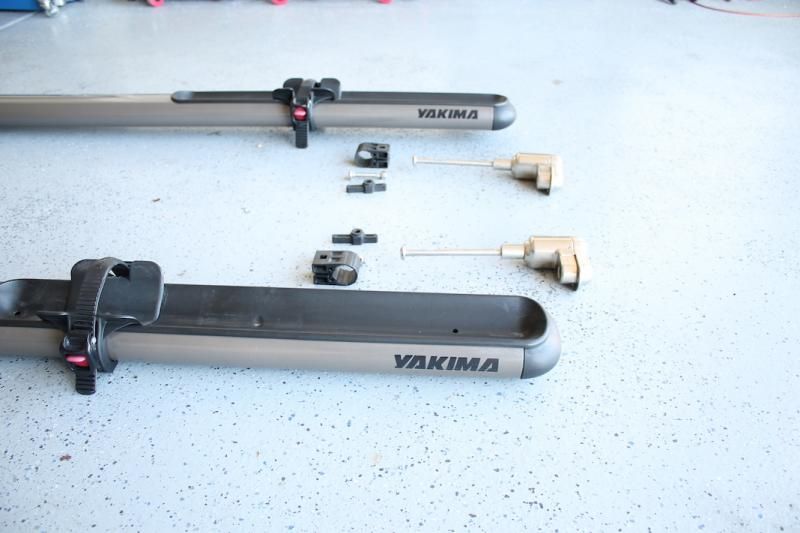 FS (For Sale) YAKIMA Roof Rack Q Tower System, Roof Fairing, 2